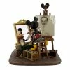 Figurine Mickey "Auto-portrait" Disneyland Paris -disney Soldes Magasin figurine mickey auto portrait disneyland paris