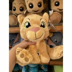 Peluche "Big Feet" Nala Disneyland Paris